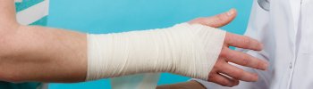 Esguince de muñeca: ejercicios y técnicas de fisioterapia para una recuperación rápida Esguince de muñeca: ejercicios y técnicas de fisioterapia para una recuperación rápida
