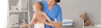 "Osteopatía infantil: Beneficios en el desarrollo y bienestar de los más pequeños" "Osteopatía infantil: Beneficios en el desarrollo y bienestar de los más pequeños"