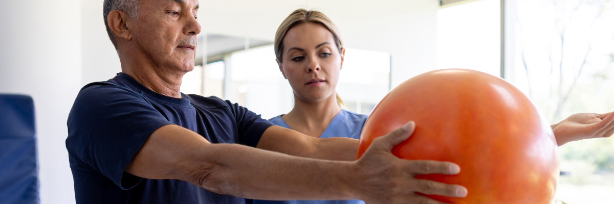 Fisioterapia en la tercera edad: Cómo mantenerse activo y sin dolor